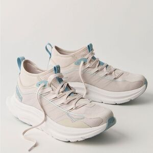 Hoka Kawana Mid Sneakers